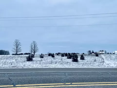 75 S East Silver Lk, Traverse City, MI 49685