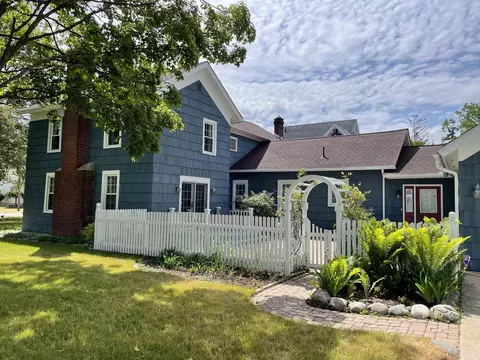 311 Locke, East Tawas, MI 48730