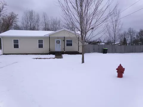 Exterior - 290 S Webber, Farwell, MI 48622 photo 4 of 11