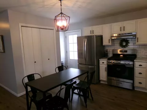 Kitchen - 290 S Webber, Farwell, MI 48622 photo 3 of 6