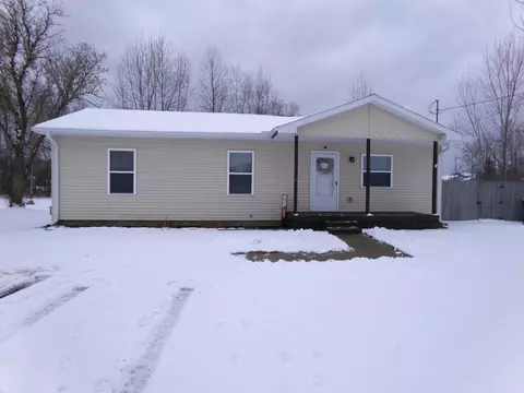 Exterior - 290 S Webber, Farwell, MI 48622 photo 2 of 11