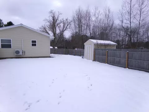 Exterior - 290 S Webber, Farwell, MI 48622 photo 8 of 11