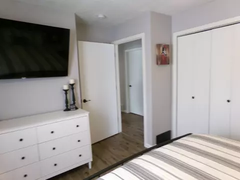 Bedroom - 290 S Webber, Farwell, MI 48622 photo 3 of 8