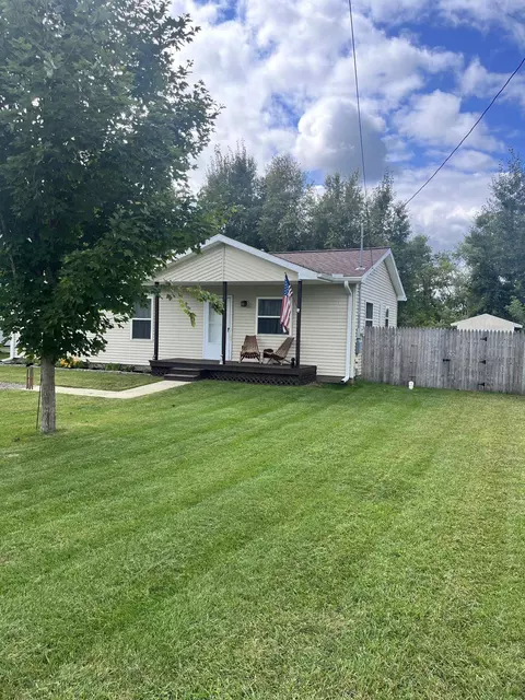 290 S Webber, Farwell, MI 48622