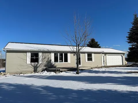 6385 Clam Lk, Bellaire, MI 49615