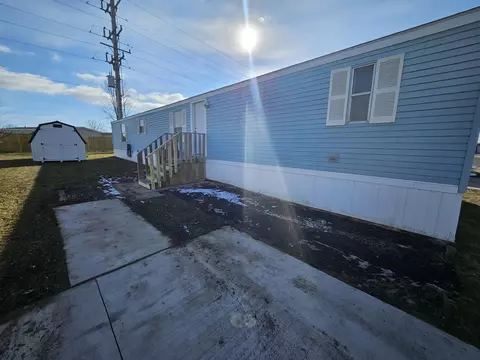 5232 E Broadway #LOT 393 : 393, Mount Pleasant, MI 48858
