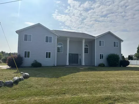 1609 Jacobs #A & B, Mount Pleasant, MI 48858