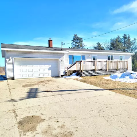 1785 S Mackinaw, Cadillac, MI 49601