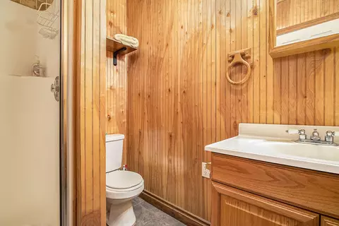 Bath - 1724 Pine Tree, Grawn, MI 49637 photo 4 of 4