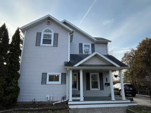 106 S Emmons, Saint Johns, MI 48879