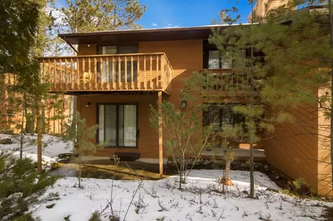 3810 Maid Marian, Traverse City, MI 49686