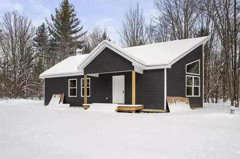 4542 Gates, Elmira, MI 49730