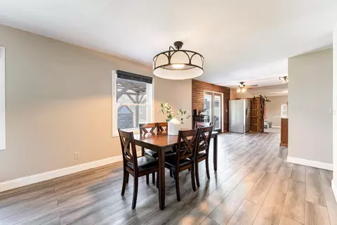 Dining - 2270 W Washington, Ithaca, MI 48847 photo 3 of 3