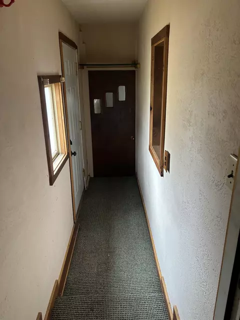Entry Way - 307 E Cottage, Shepherd, MI 48883 photo 2 of 2