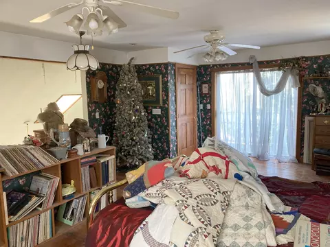 Bedroom - 3585 Lupton, Lupton, MI 48635 photo 5 of 5
