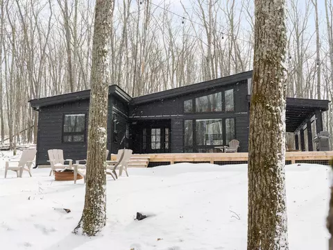 956 Summit City, Roscommon, MI 48653