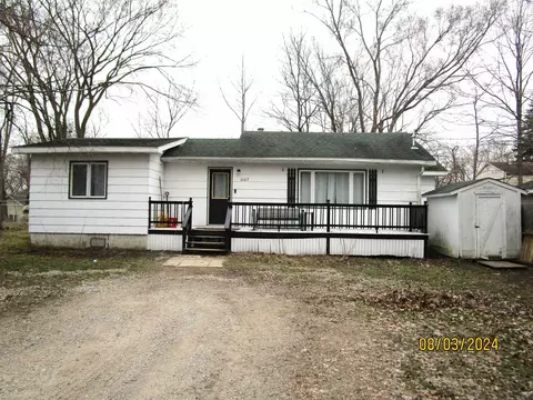 1107 W Pickard, Mount Pleasant, MI 48858
