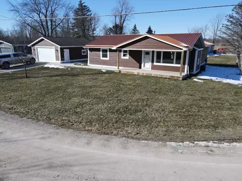 2012 Green #LOT : 1-2, Au Gres, MI 48703