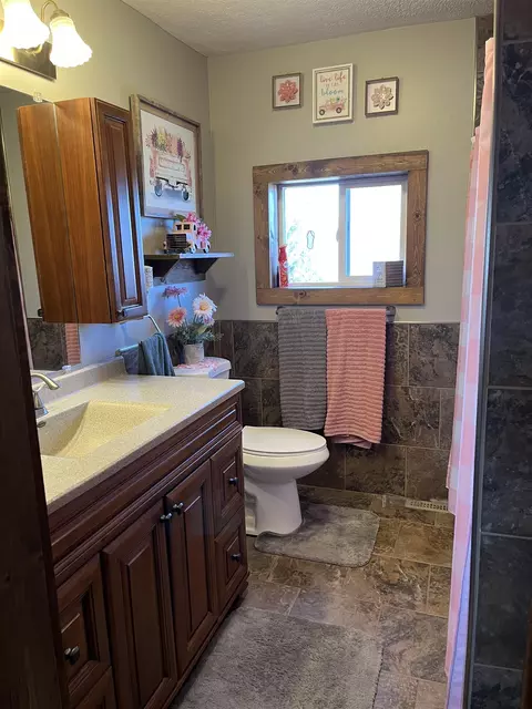 8289 E Millbrook, Shepherd, MI 48883 photo 12