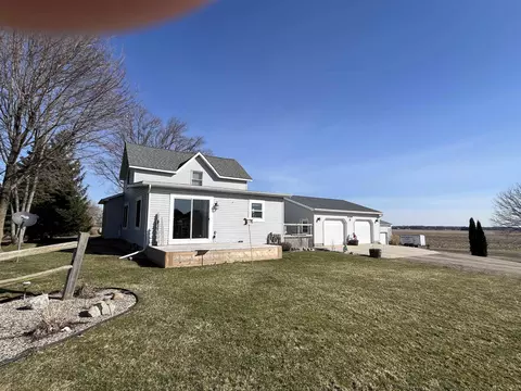 8289 E Millbrook, Shepherd, MI 48883 photo 2