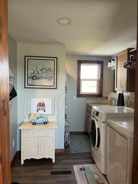 8289 E Millbrook, Shepherd, MI 48883 photo 5
