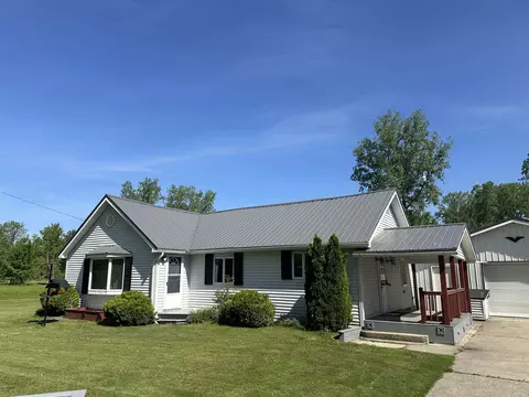 Exterior - 3218 Pine Riv, Standish, MI 48658 photo 2 of 18