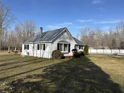 Exterior - 3218 Pine Riv, Standish, MI 48658 photo 5 of 18