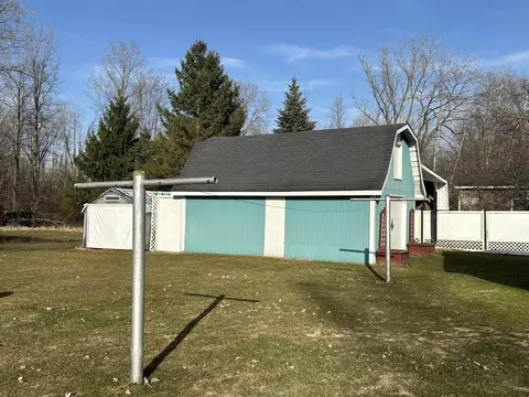 Exterior - 3218 Pine Riv, Standish, MI 48658 photo 13 of 18