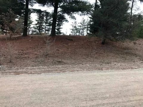 00 Howard #LOT : 10, Mesick, MI 49668