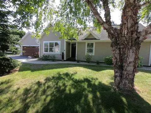 5353 Arlington, Traverse City, MI 49685