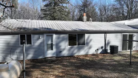 724 E Cranberry Lk, Harrison, MI 48625 photo 24