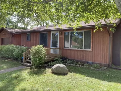 5533 Sixth, West Branch, MI 48661