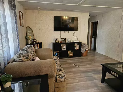 Living - 1730 M-65, Hale, MI 48739 photo 1 of 2