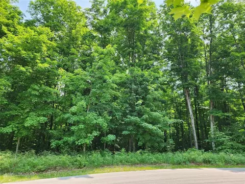 Unit 32 Goshawk, Traverse City, MI 49684