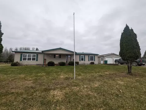 6250 Ellison, Sterling, MI 48659