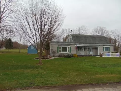 Exterior - 445 S Ithaca, Ithaca, MI 48847 photo 3 of 17