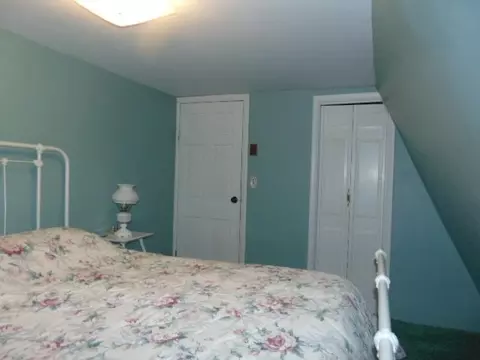 Bedroom - 445 S Ithaca, Ithaca, MI 48847 photo 7 of 14