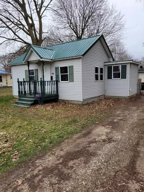 129 Linwood, Alma, MI 48801