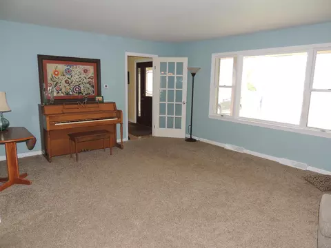Bedroom - 1418 Andre, Mount Pleasant, MI 48858 photo 1 of 6