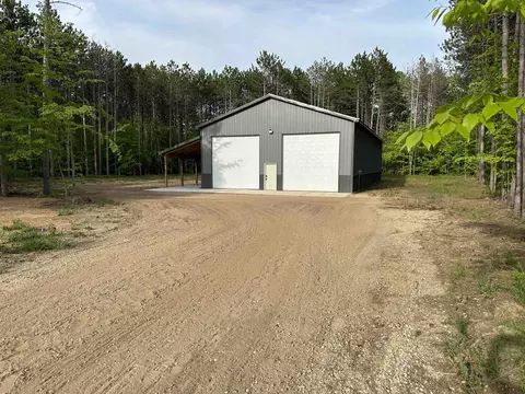 3142 NE Golf Hvn, Kalkaska, MI 49646
