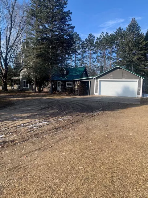 2399 E Moorestown, Lake City, MI 49651