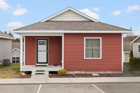 1071 Cupola #193, Traverse City, MI 49696