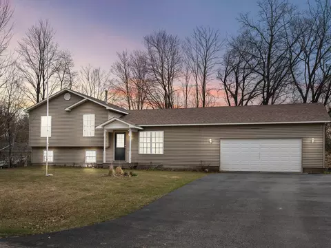 10077 Betsie Crk #LOT : 94, Interlochen, MI 49643