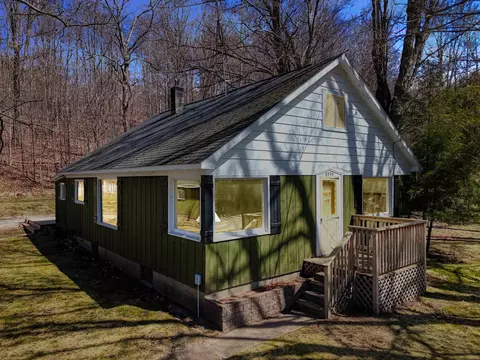 8896 Narrow Gauge, Beulah, MI 49617
