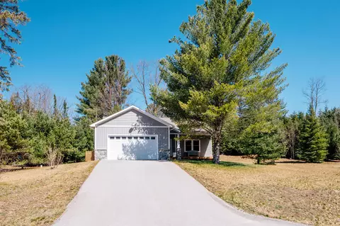 10934 Marcella, Traverse City, MI 49685