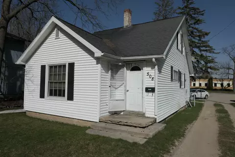 508 Wright, Alma, MI 48801
