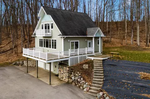 618 N West Torch Lk, Kewadin, MI 49648