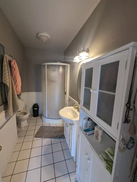 Bath - 218 W Saginaw, Au Gres, MI 48703 photo 1 of 1