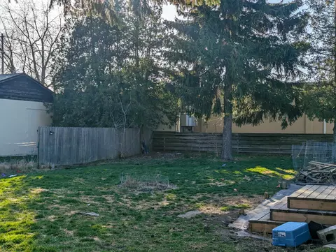 Exterior - 218 W Saginaw, Au Gres, MI 48703 photo 4 of 8
