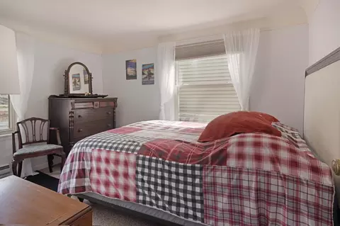 Bedroom - 9357 Fairview, Williamsburg, MI 49690 photo 15 of 18